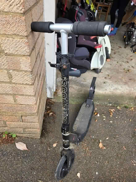 Photo of free Teenage scooter iscoot pro x10 (LU7) #2