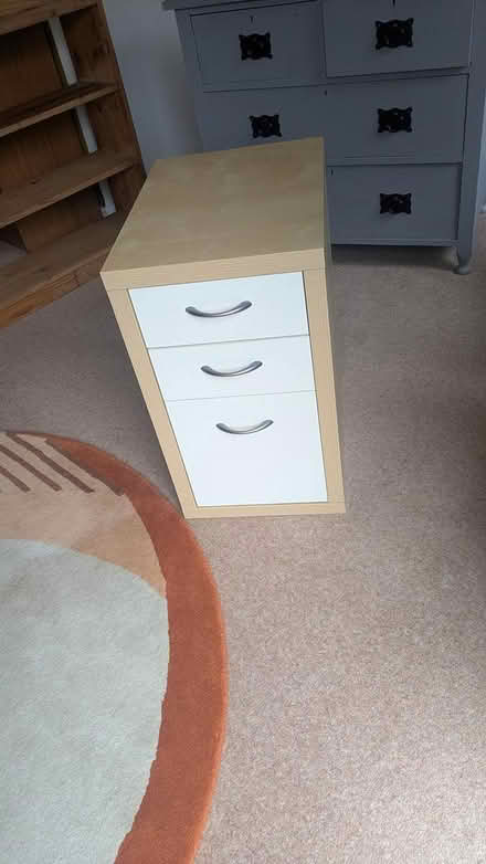 Photo of free Office Draws (OX4) #2