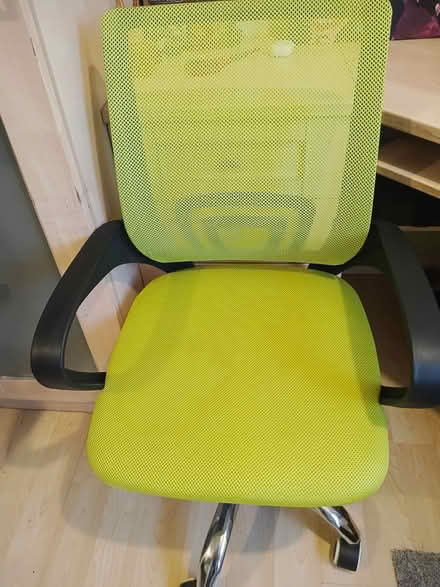 Photo of free Office chair, quite small (Biggin hill) #1