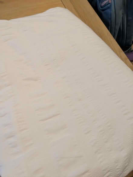 Photo of free 2 white Kingsize duvet covers (Camberley GU15) #1