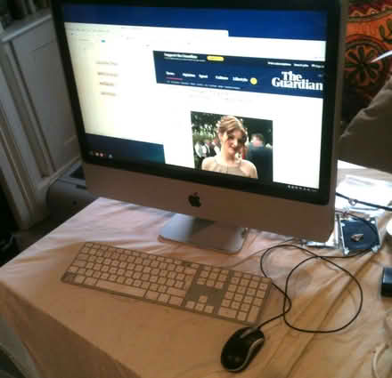 Photo of free Apple 24" Imac with Linux Mint (North Laine BN1) #2