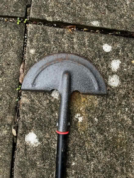 Photo of free Edge trimmer (Rottingdean BN2) #1