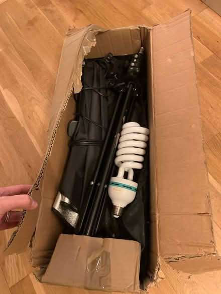 Photo of free photo studio lights (Maida Vale W9) #2