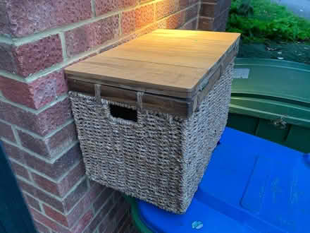 Photo of free Storage box/chest thingy (West Molesey.) #1
