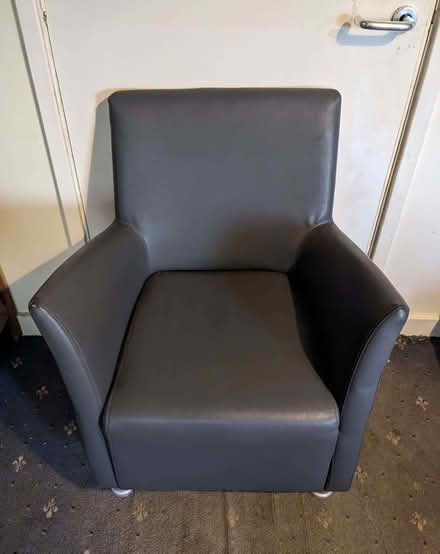 Photo of free Chair (PL4) #1