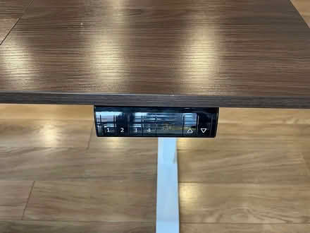 Photo of free Standing desk (E1) #3