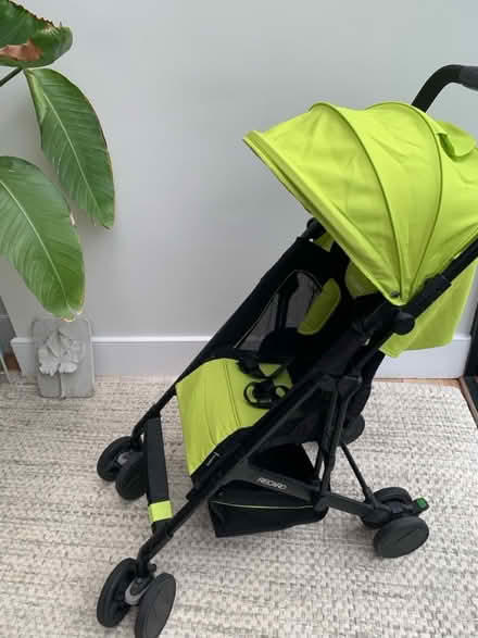 Photo of free Recaro EasyLife Compact Stroller (Near Thornhill square N1) #2