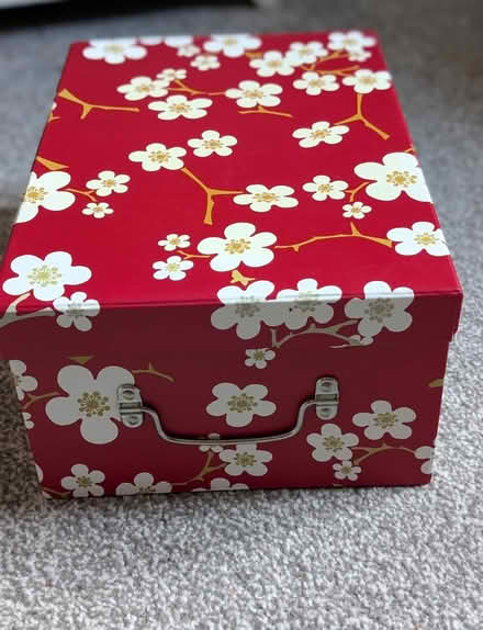 Photo of free Floral storage boxes x 3 (Carmarthen) #2
