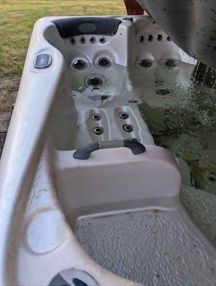 Photo of free Alps Spa hot tub (Twyford, LE14) #3