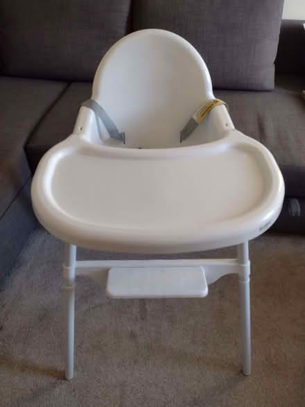Photo of free High chair (Phippsville) #3