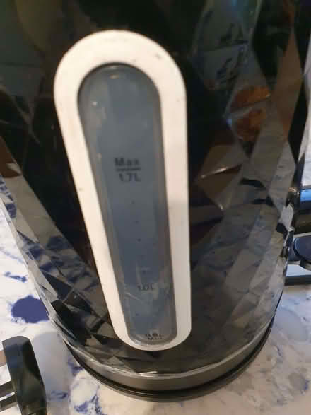 Photo of free Black cordless kettle (Lyppard Grange WR4) #1