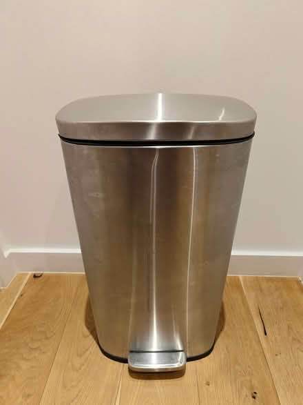 Photo of free Kitchen Bin 30L (SE10) #1