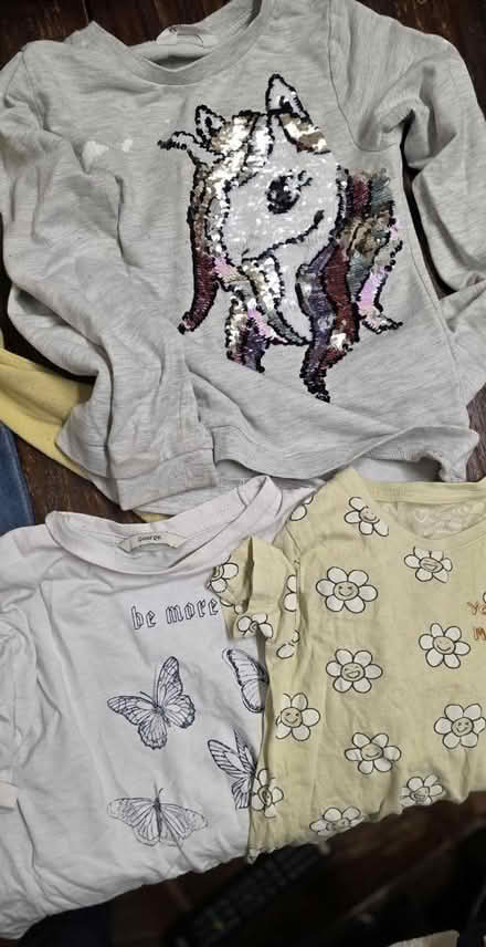 Photo of free Girl's clothes • 6-7 • Used (Clapham Common) #1