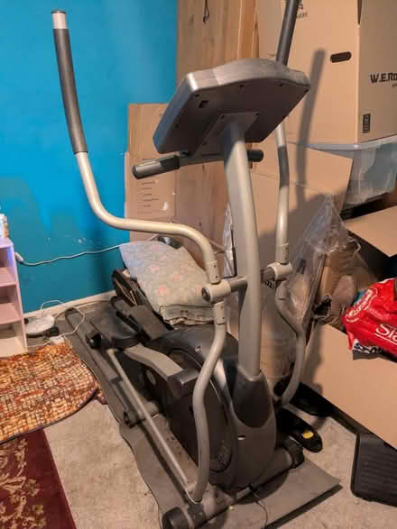 Photo of free Cross trainer (BA12 Mere) #3