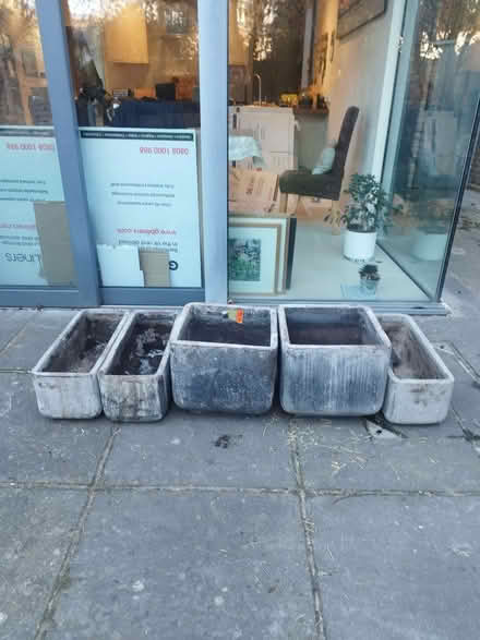 Photo of free Flower pots (Teddington TW11) #2