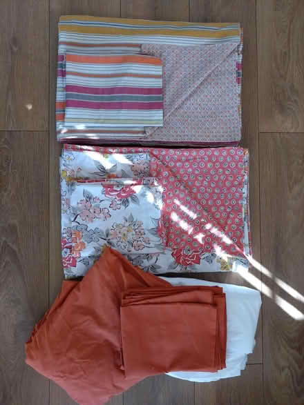 Photo of free 2 Single Duvet sets & extras (Ross-on-wye) #1