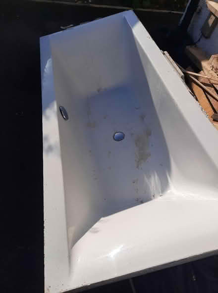 Photo of free Bath (GL10) #1