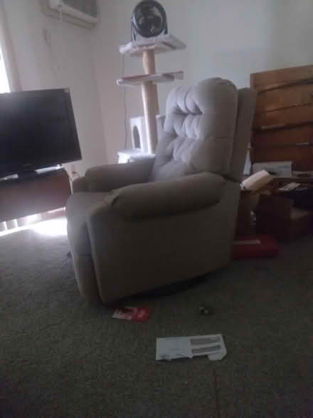 Photo of free Recliner swivel chair (2909 hillsboro ave n) #1