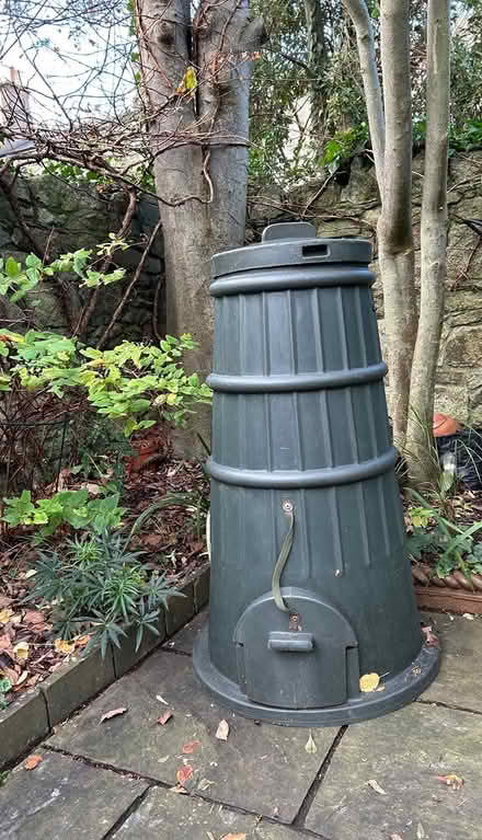Photo of free Plastic compost bin with lid (Dublin 4) #1