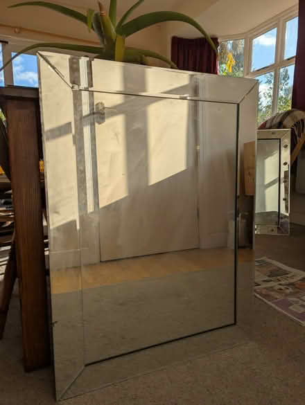 Photo of free Mirrors (Thongsbridge) #2