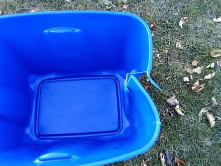 Photo of free Tote bin (Fontenaix subdiv., Naperville) #2