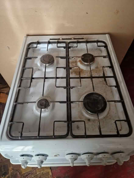 Photo of free Hotpoint gas oven and hob (SY11) #3