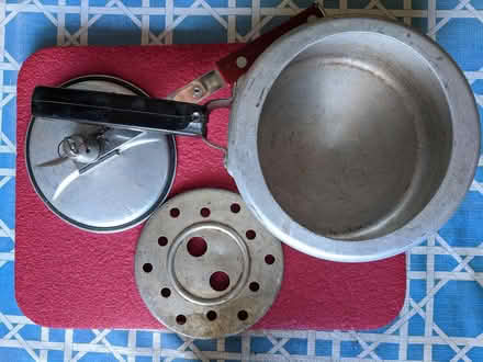 Photo of free small aluminum pressure cooker (Ann Arbor near Hillside Terr.) #2