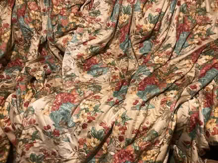 Photo of free Pair of curtains 190x225cm (Welling DA16) #4