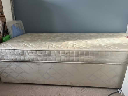 Photo of free Single bed (Amlwch LL68) #3