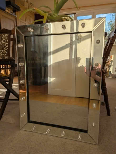 Photo of free Mirrors (Thongsbridge) #4