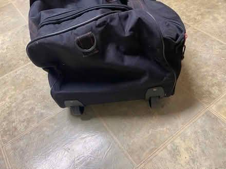 Photo of free 27” Rolling duffel bag (Crownsville/Gambrills/Crofton) #4