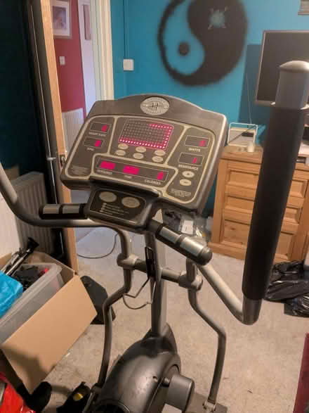 Photo of free Cross trainer (BA12 Mere) #2
