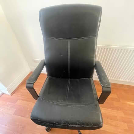 Photo of free High back office chair with arms (E4 chingford) #1