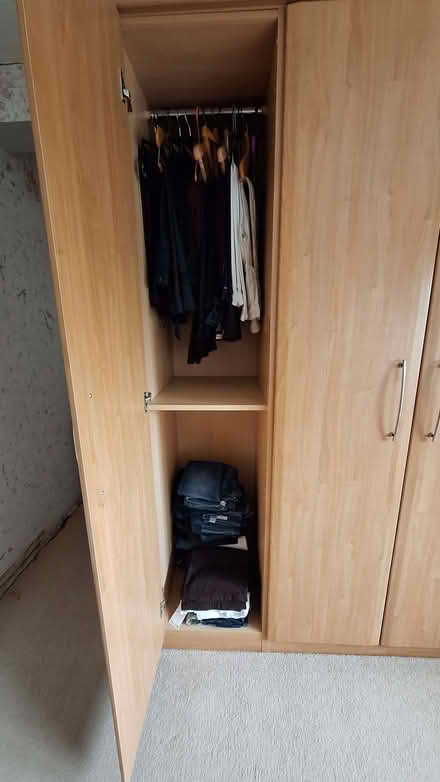 Photo of free MFI beech effect bedroom units (Pinkneys Green SL6) #4