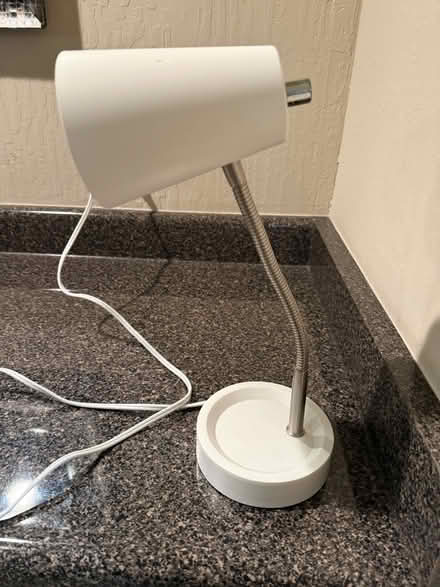 Photo of free White gooseneck LED task lamp (Valencia Avenue, Sunnyvale) #4
