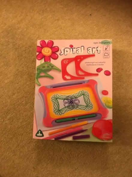 Photo of free Spiral art pattern-drawing set. (Cheapside SL5) #1