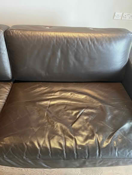Photo of free Leather Sofa, 280cm (Barnsbury N7) #3