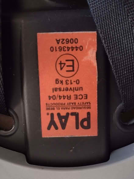 Photo of free Silver Cross baby car seat (Phippsville) #3