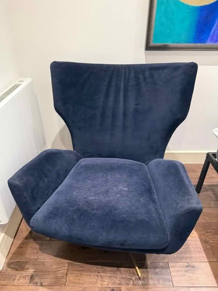 Photo of free Blue velvet chair (Enfield N13) #1