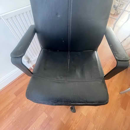 Photo of free High back office chair with arms (E4 chingford) #2