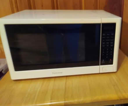 Photo of free microwave oven (Ashland) #2