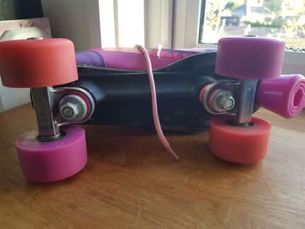 Photo of free Roller skate size 8 (Kendal LA9) #2