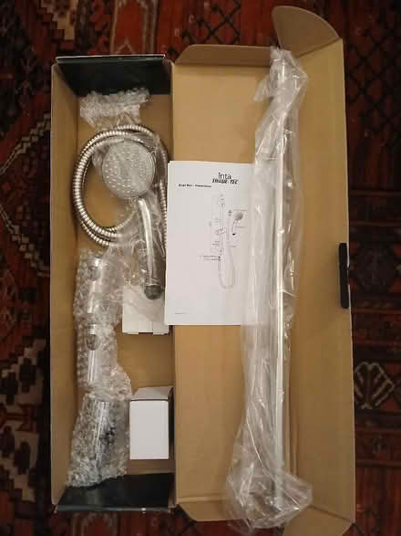 Photo of free Shower riser bar and shower head (West Bridgford NG2) #1