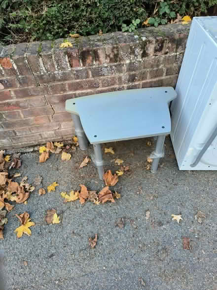 Photo of free Tv stand (SE5) #1