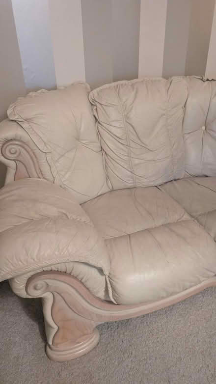 Photo of free Two seater leather sofa (Edinburgh near colinton EH13) #3