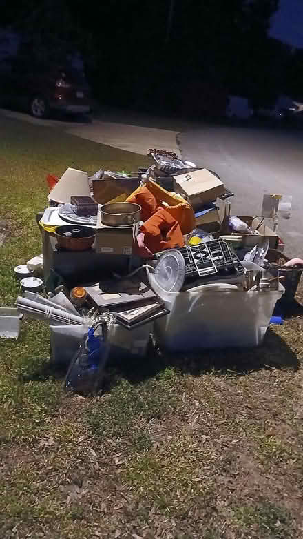 Photo of free stuff at road come get (2205 W Doral ct citrus spring) #1