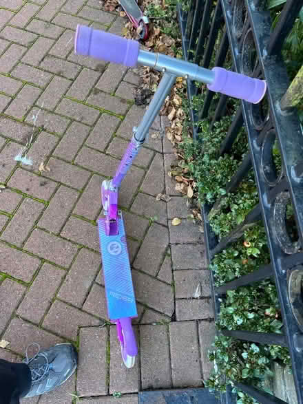Photo of free Small Pink Scooter (Kingennie DD5) #1
