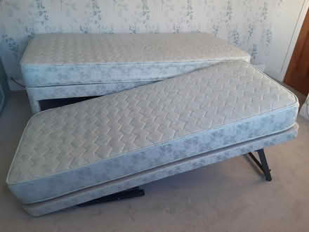 Photo of free 3 in 1 Guest bed (DE21) #3