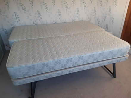 Photo of free 3 in 1 Guest bed (DE21) #2