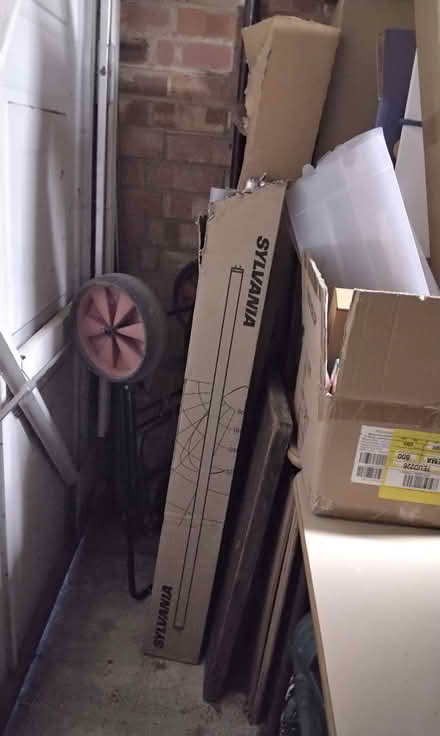 Photo of free New old stock 4 & 5 ft fluorescent light tubes for strip lig (Delapre) #3